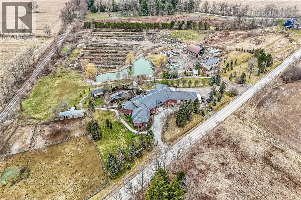 393 OLD ONONDAGA Road E
