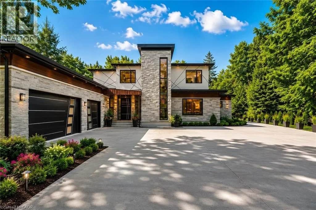 6 CAMPBELL FARM Road