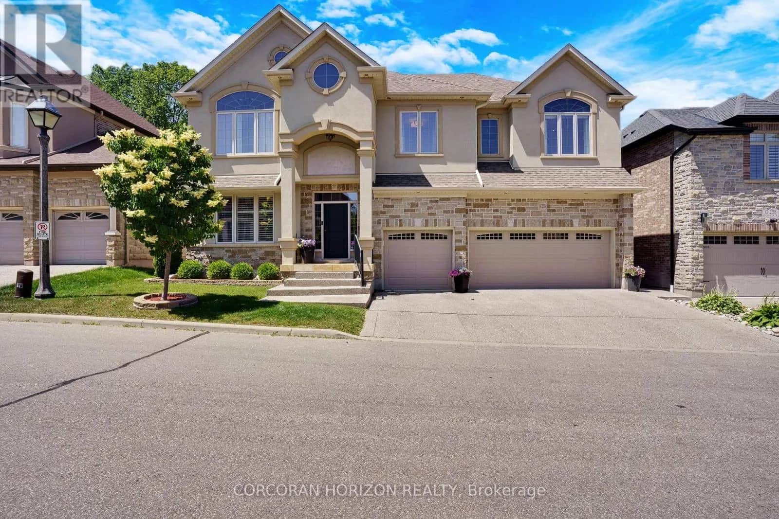 8 - 258 EDGEWATER CRESCENT