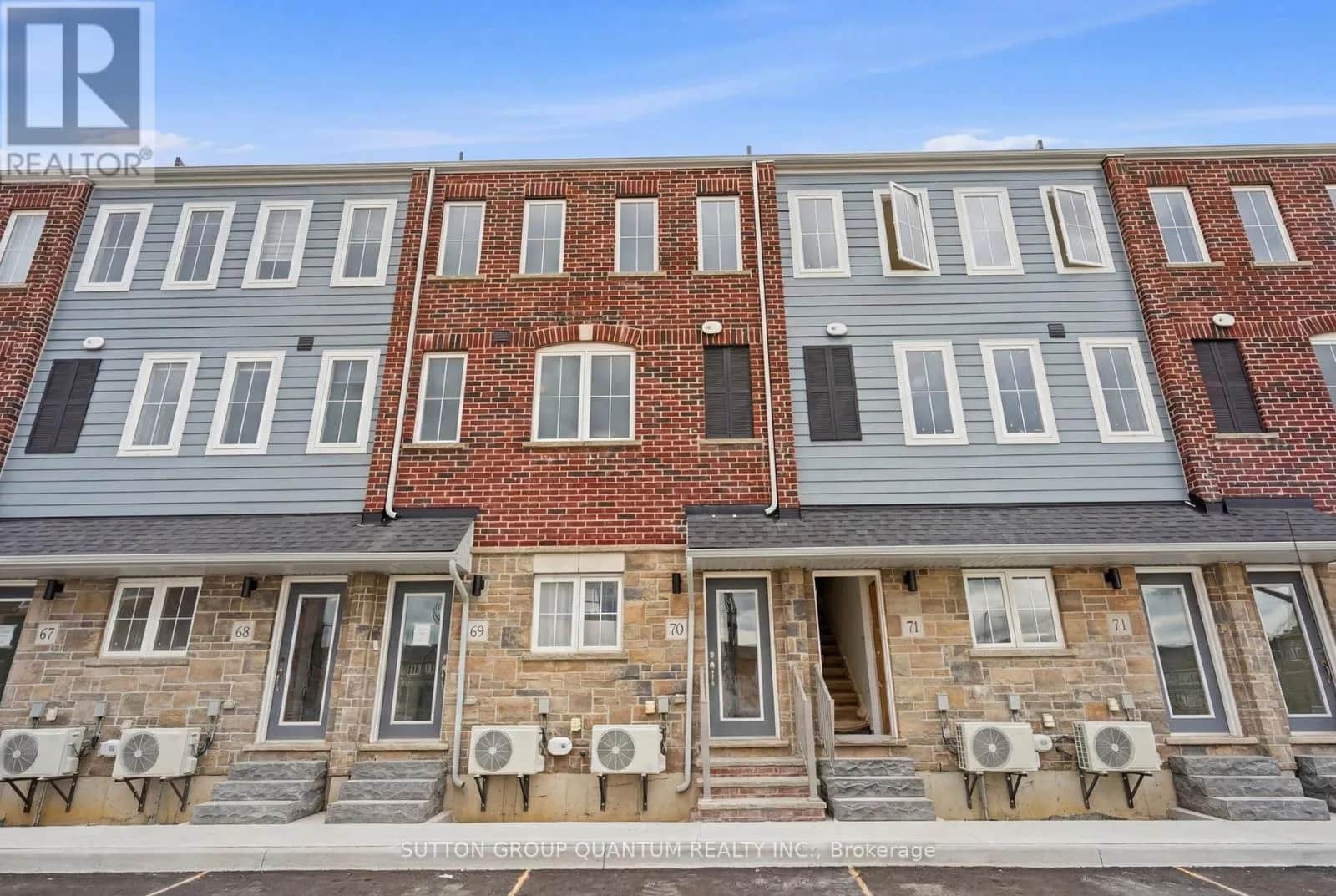70 - 677 PARK ROAD N
