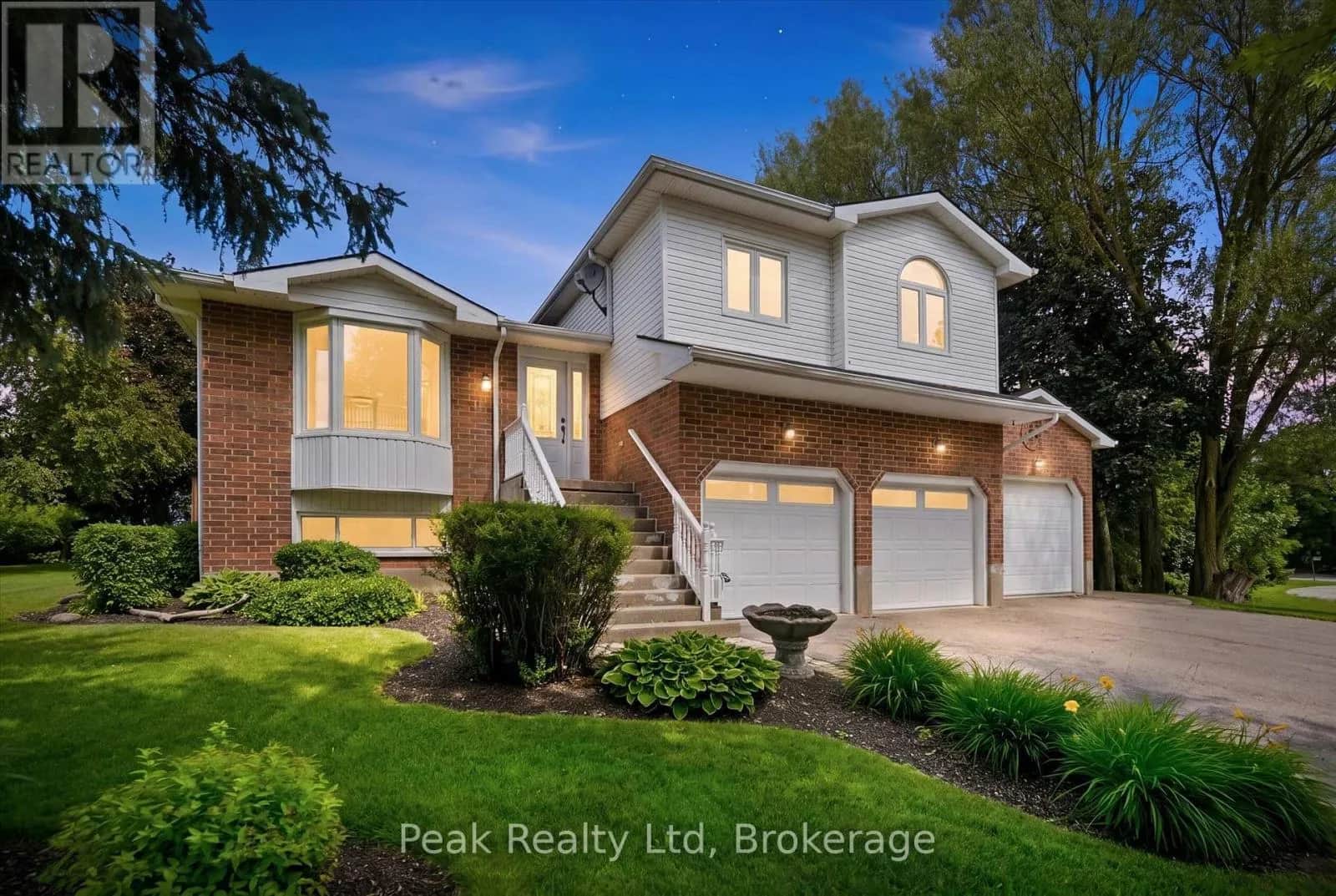 170 ELMSLIE PLACE