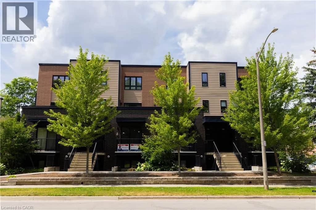 190 CENTURY HILL Drive Unit# A5