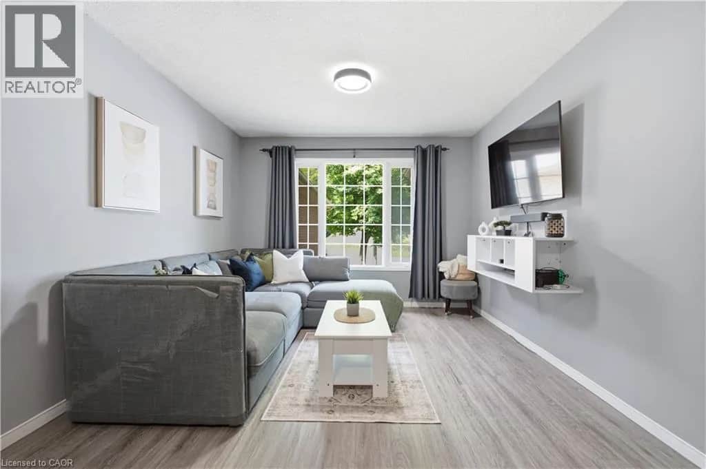 31 GALILEO Boulevard