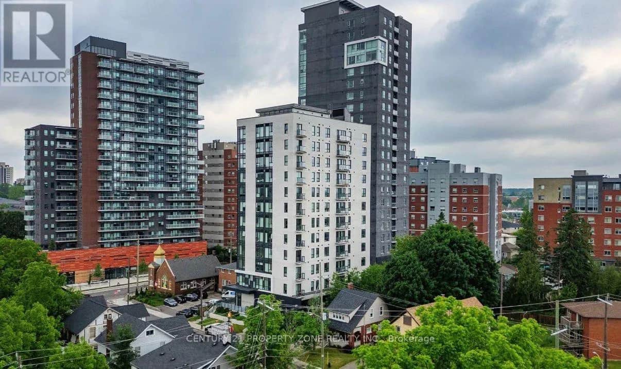307 - 158 KING STREET
