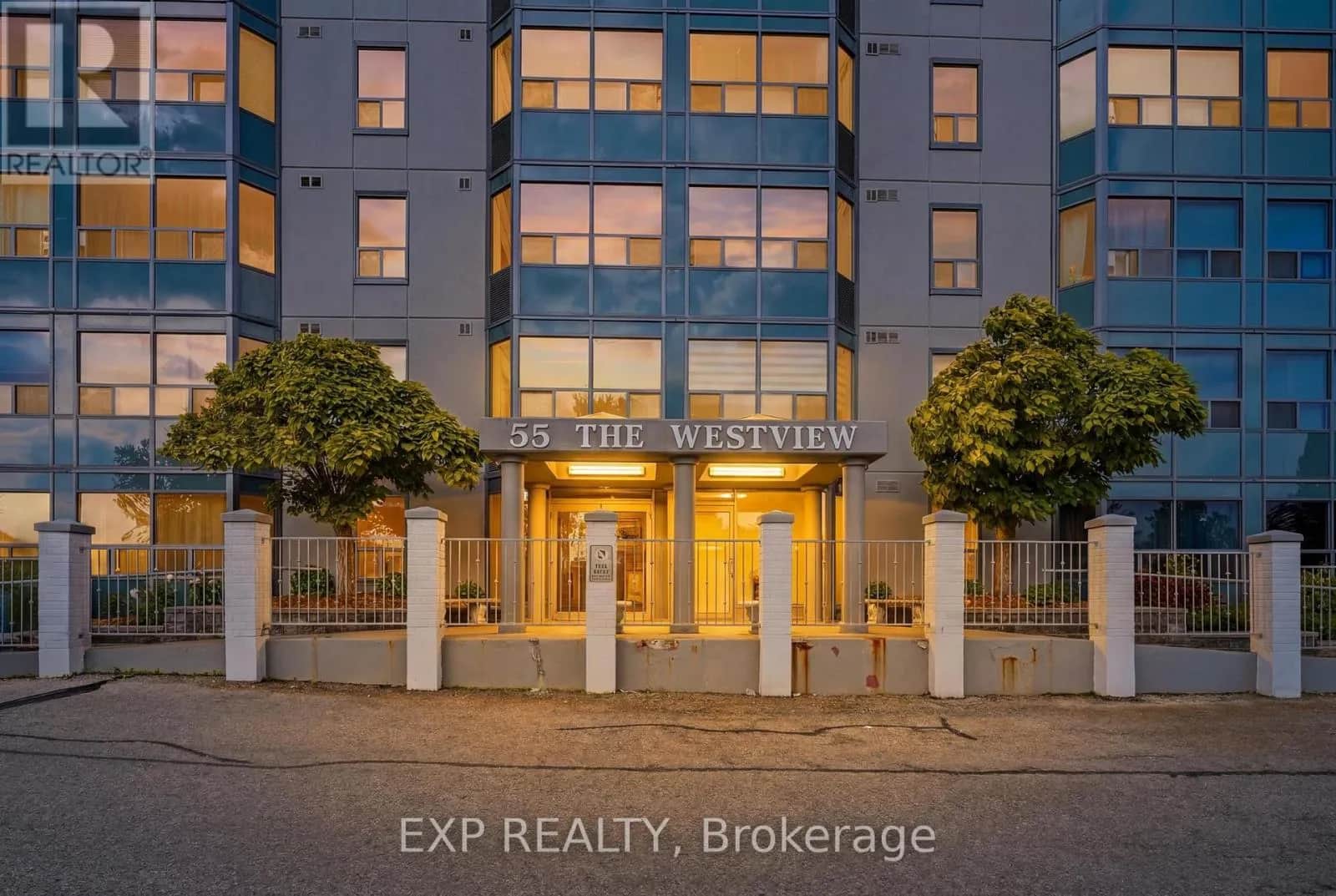 1012 - 55 GREEN VALLEY DRIVE
