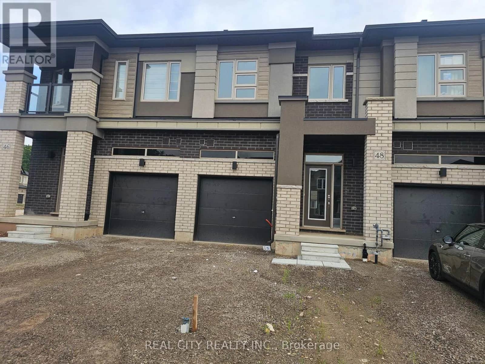 48 MCKERNAN AVENUE