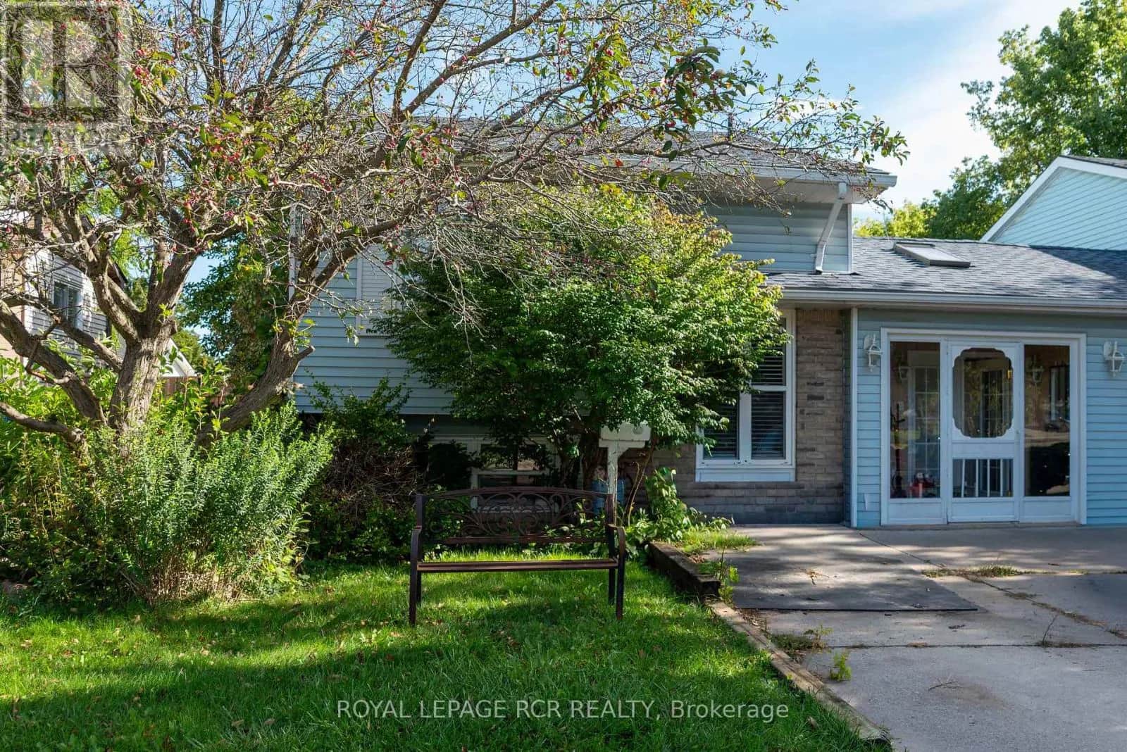 82 QUARRY DRIVE