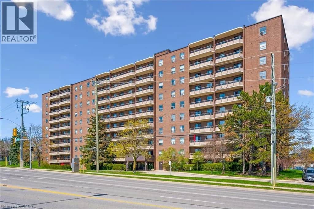 1100 COURTLAND Avenue E Unit# 302