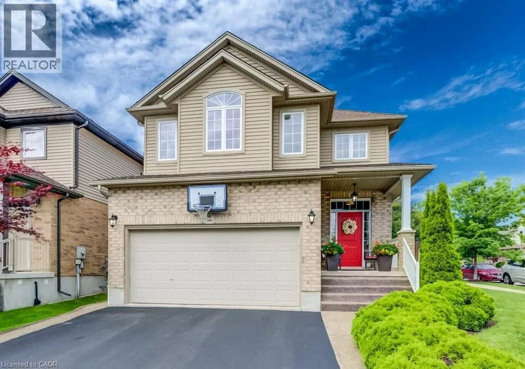 300 WATERVALE Crescent