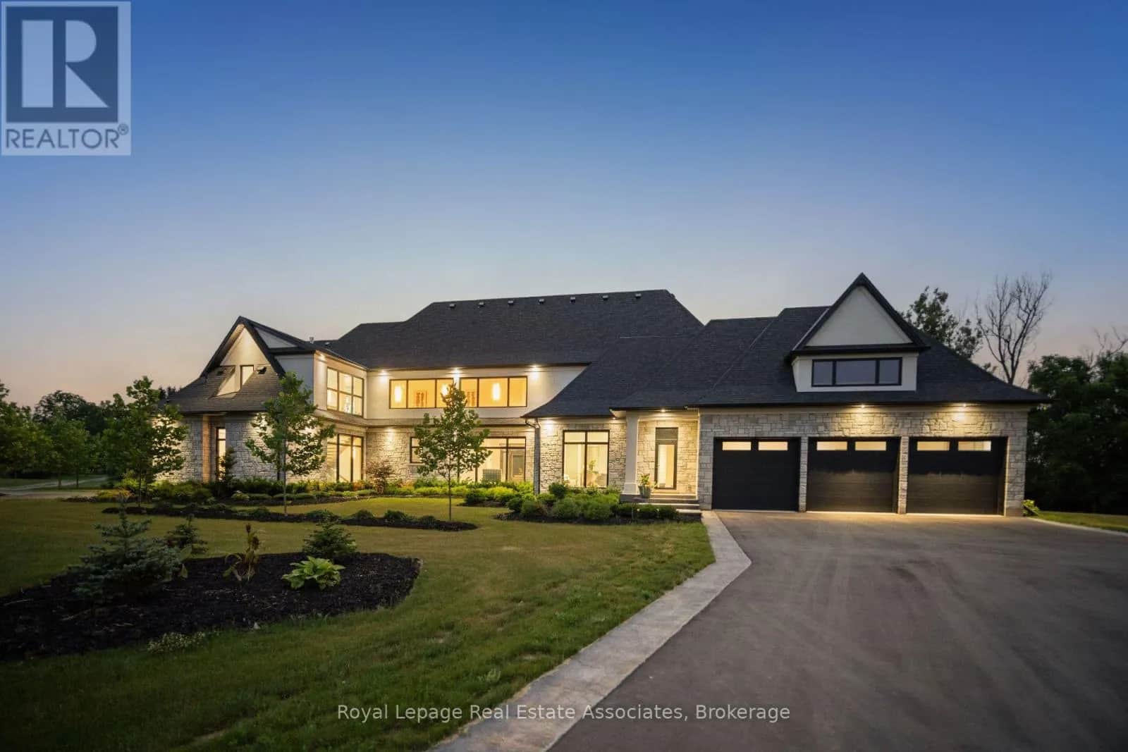 2 RIVER ROAD