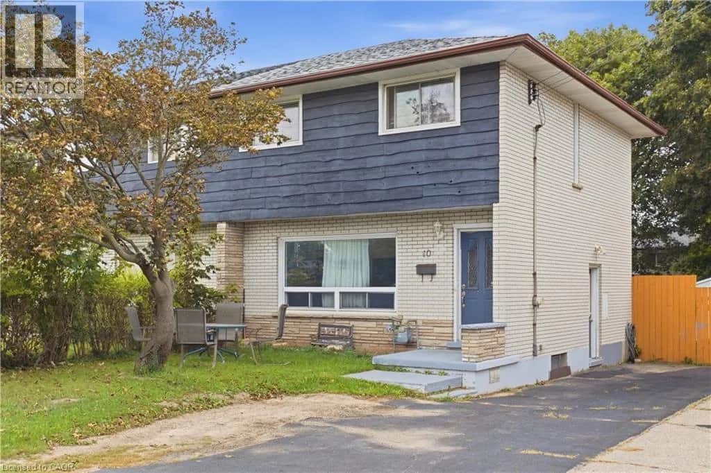 10 JEAN Avenue
