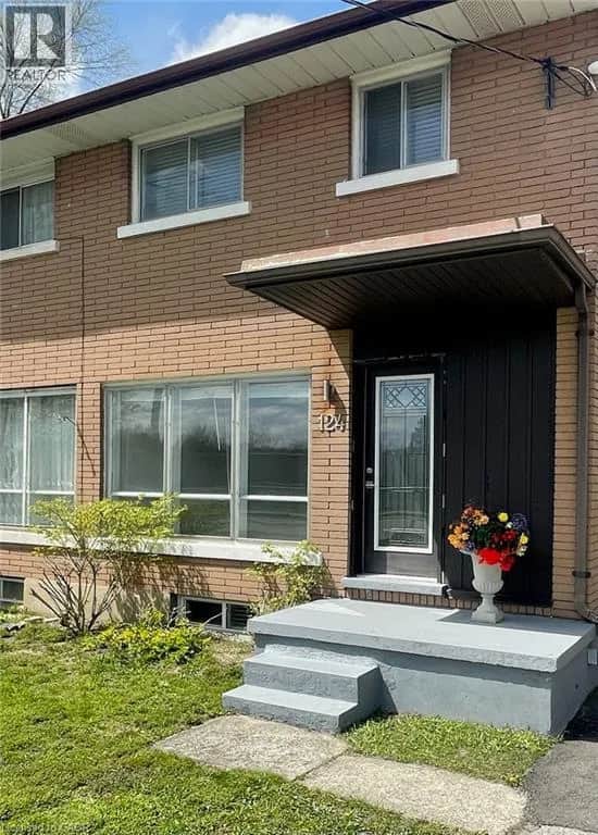 124 AVALON Place