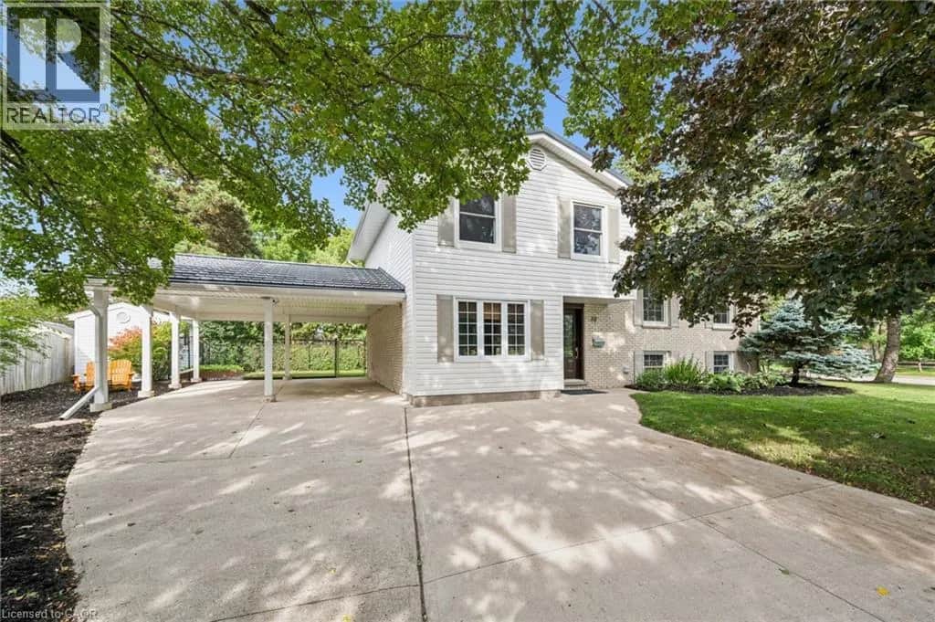 58 BRADLEY Drive