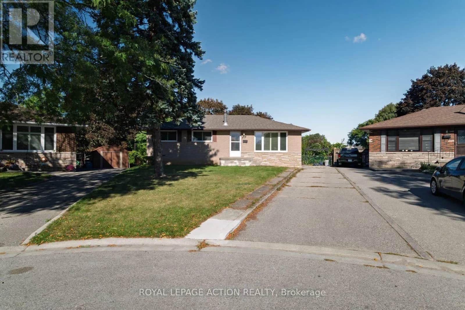19 GILLRIE COURT