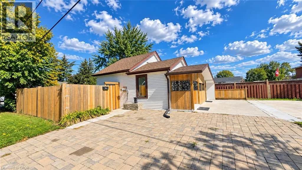 76 AVENUE Road