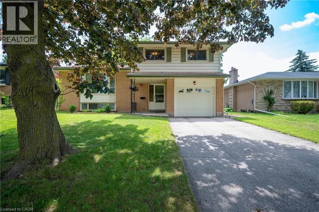 99 LORRAINE Avenue