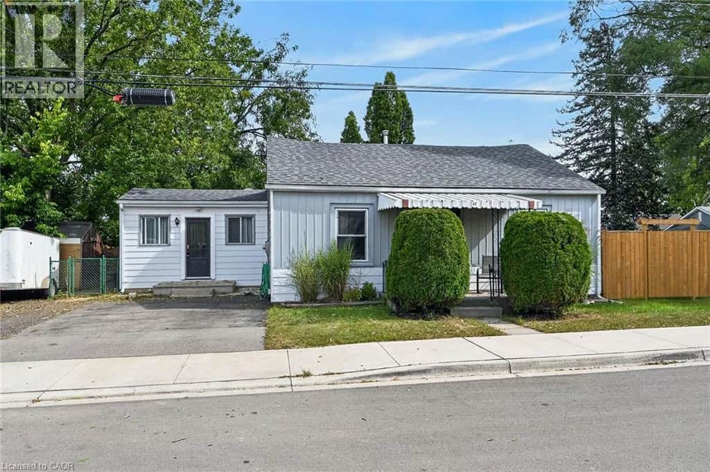 82 DIVISION Street