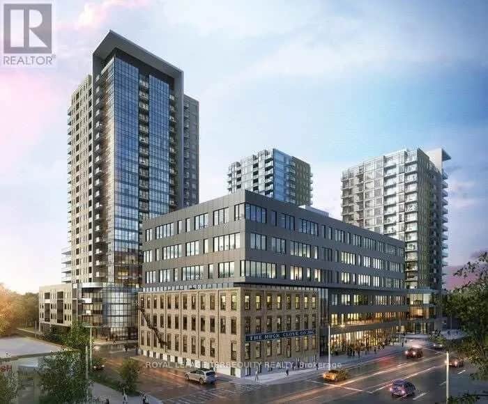 2402 - 108 GARMENT STREET