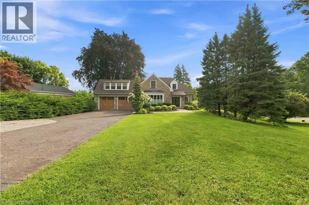 8 TUTELA HEIGHTS Road