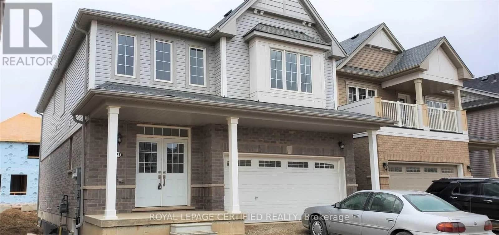 21 MUNRO CIRCLE