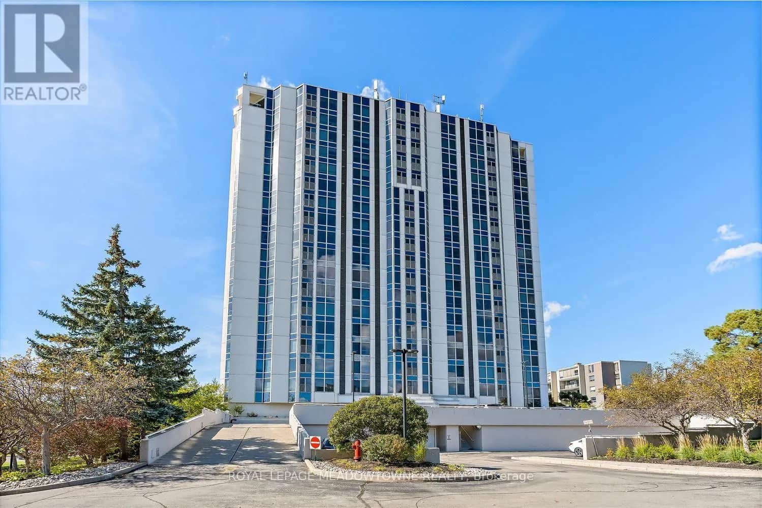 404 - 190 HESPELER ROAD