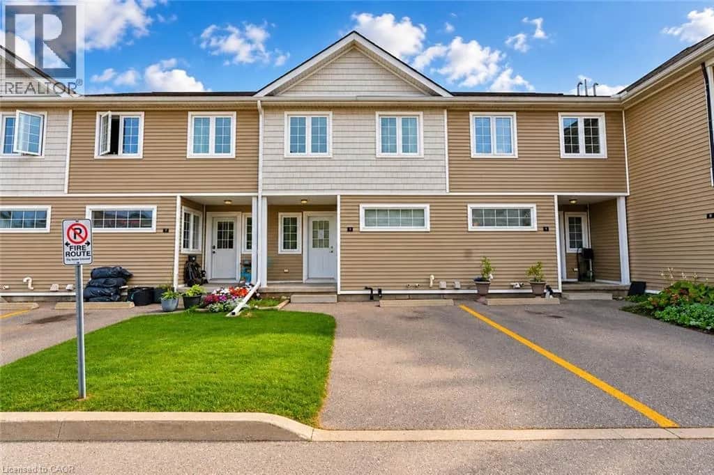 23 HOWE Drive Unit# 8