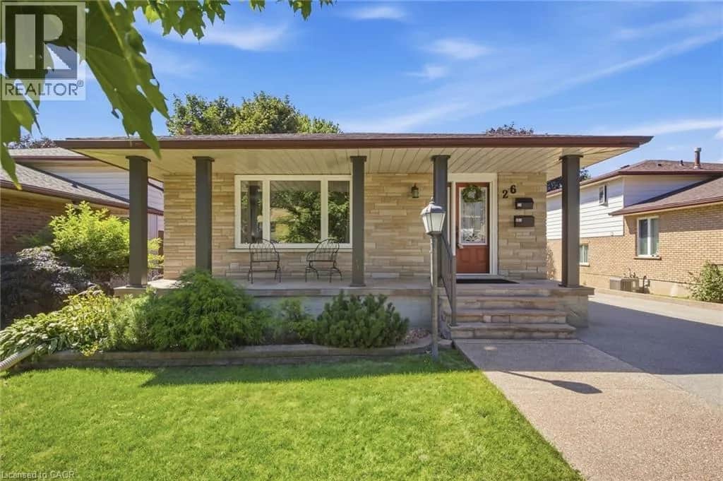 26 ALEXANDER Avenue