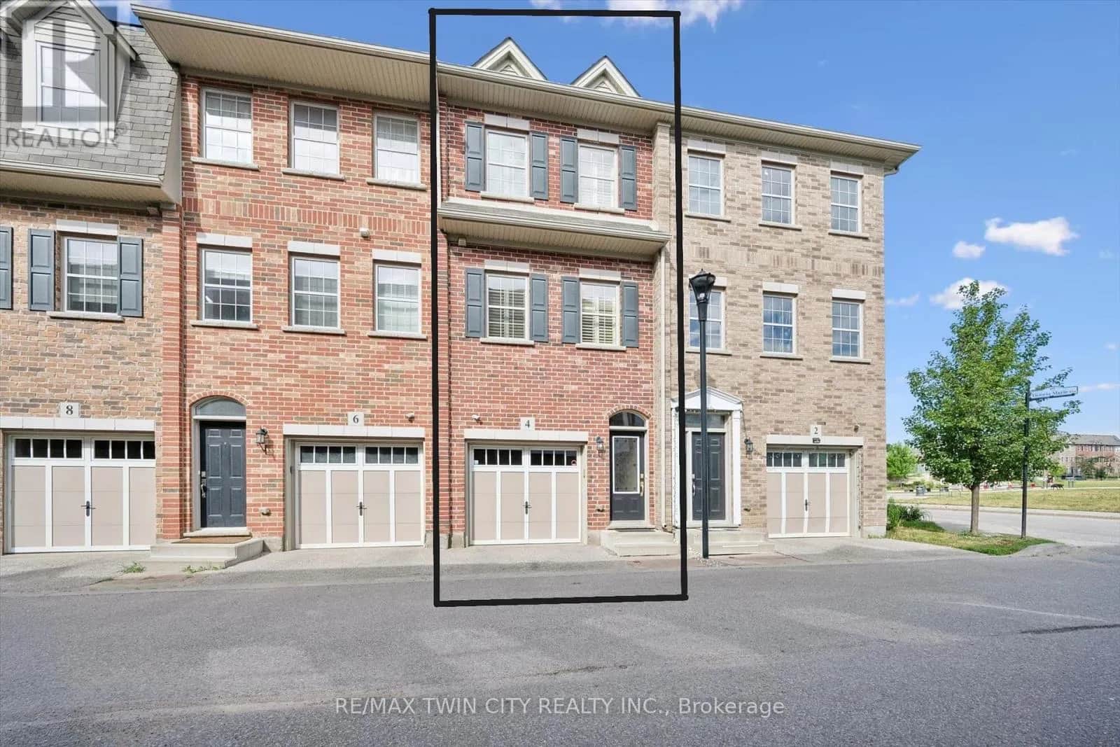4 CHELTENHAM MEWS