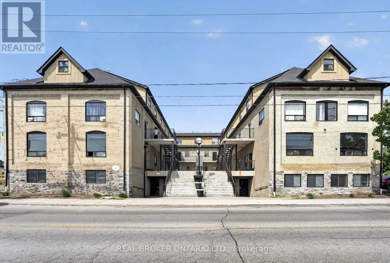 9 - 12 BRIDGEPORT ROAD E