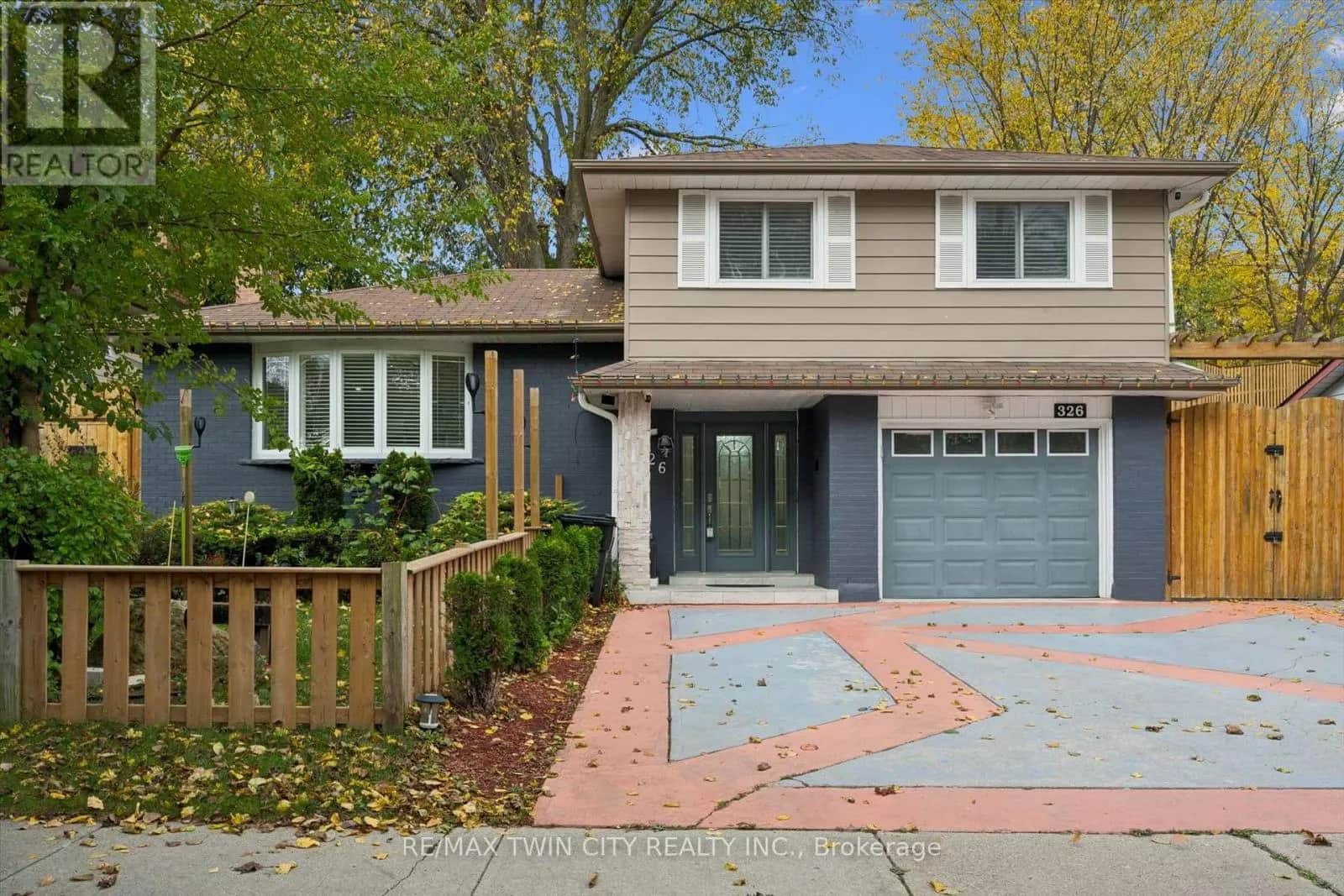 326 MANCHESTER ROAD