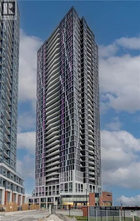 25 WELLINGTON Street S Unit# 2005