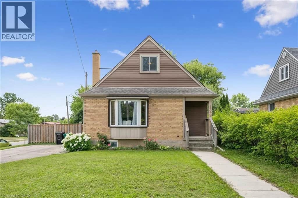 129 FLORENCE Avenue