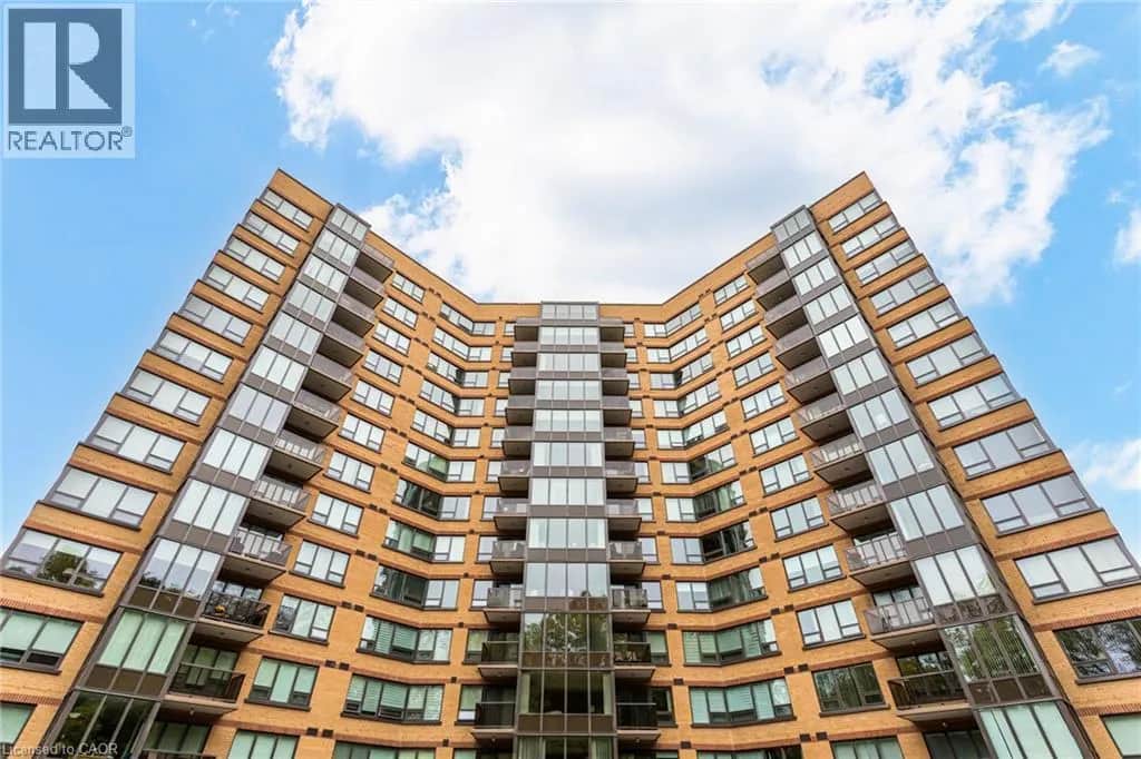 237 KING Street W Unit# 909