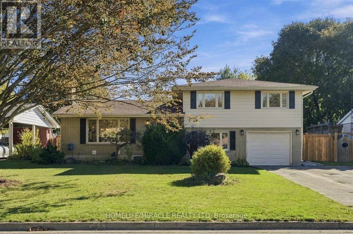 15 MEADOW ROAD