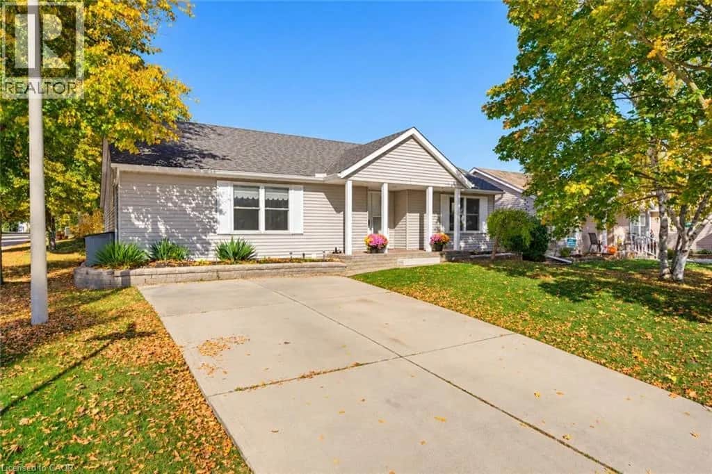 1 HOMESTEAD Place