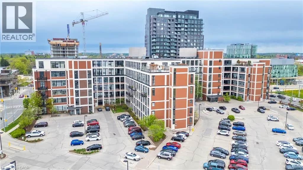 404 W KING Street Unit# 620