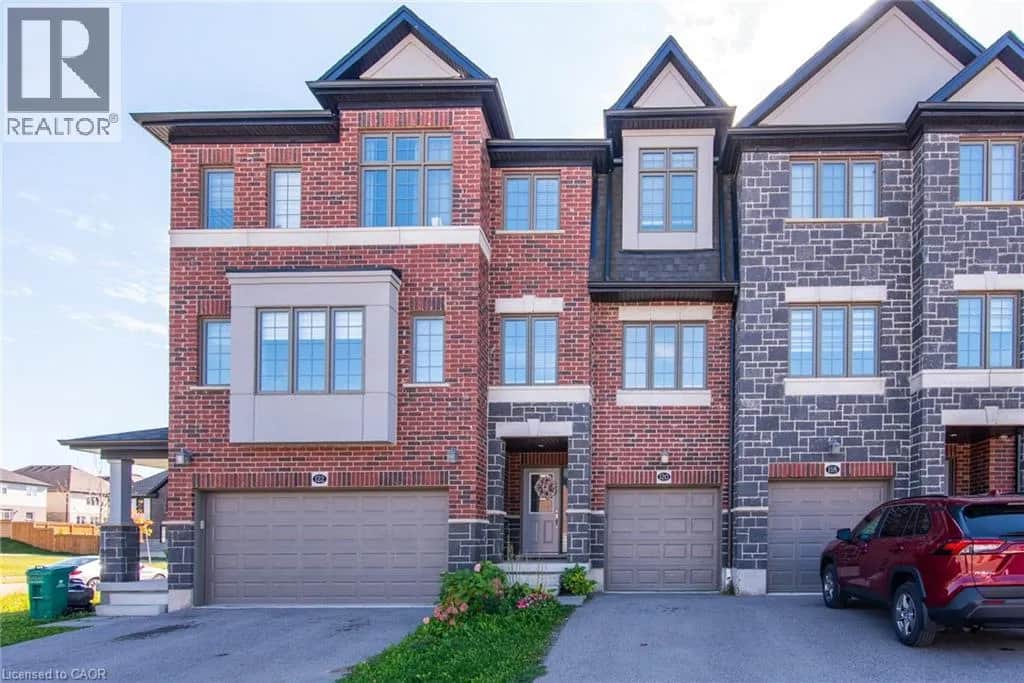 120 MONARCH WOODS Drive