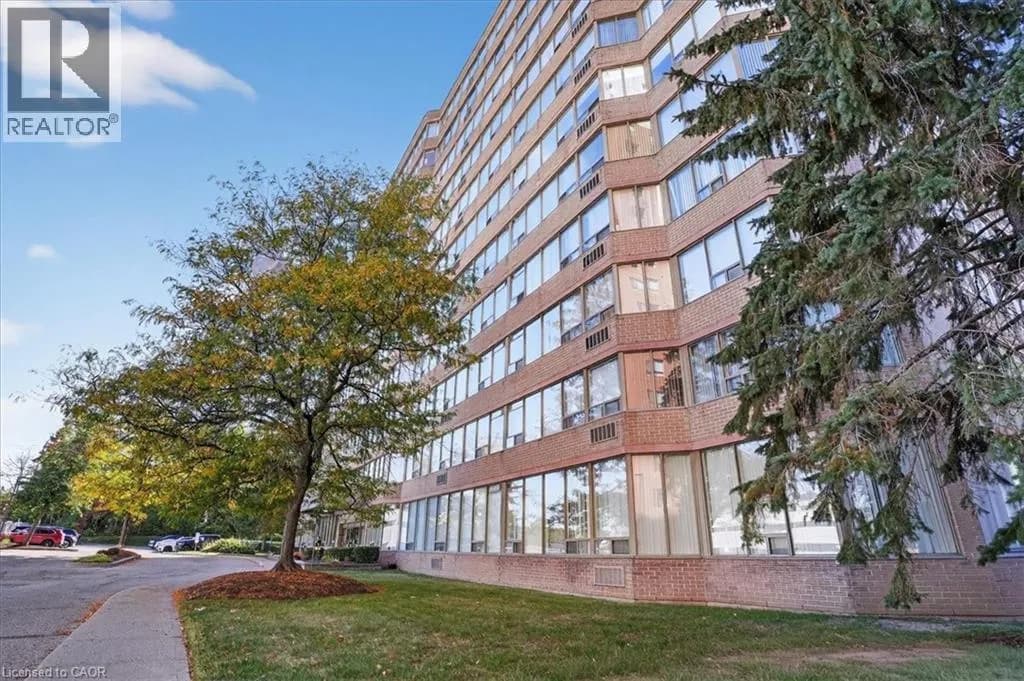 3227 KING Street E Unit# 506 — photo 1 of 50