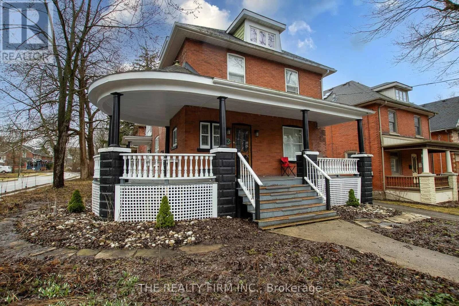 3 DALY AVENUE — photo 4 of 41