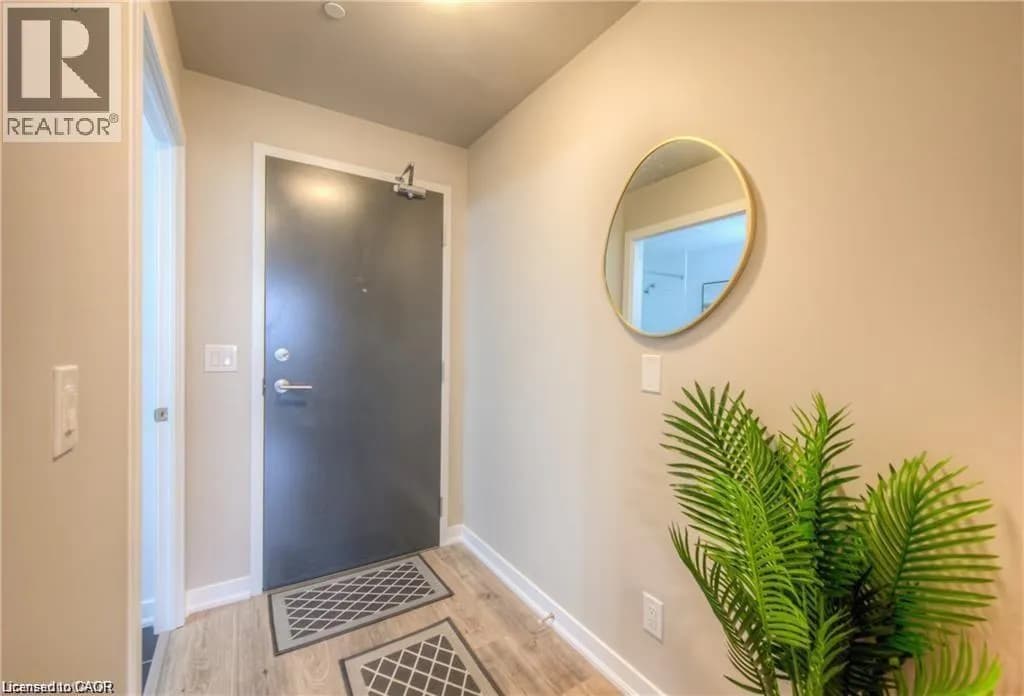 85 DUKE Street W Unit# 703 — photo 5 of 39