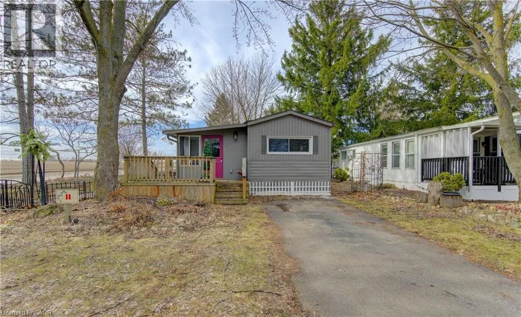 580 BEAVER CREEK Road Unit# 11 — photo 1 of 27