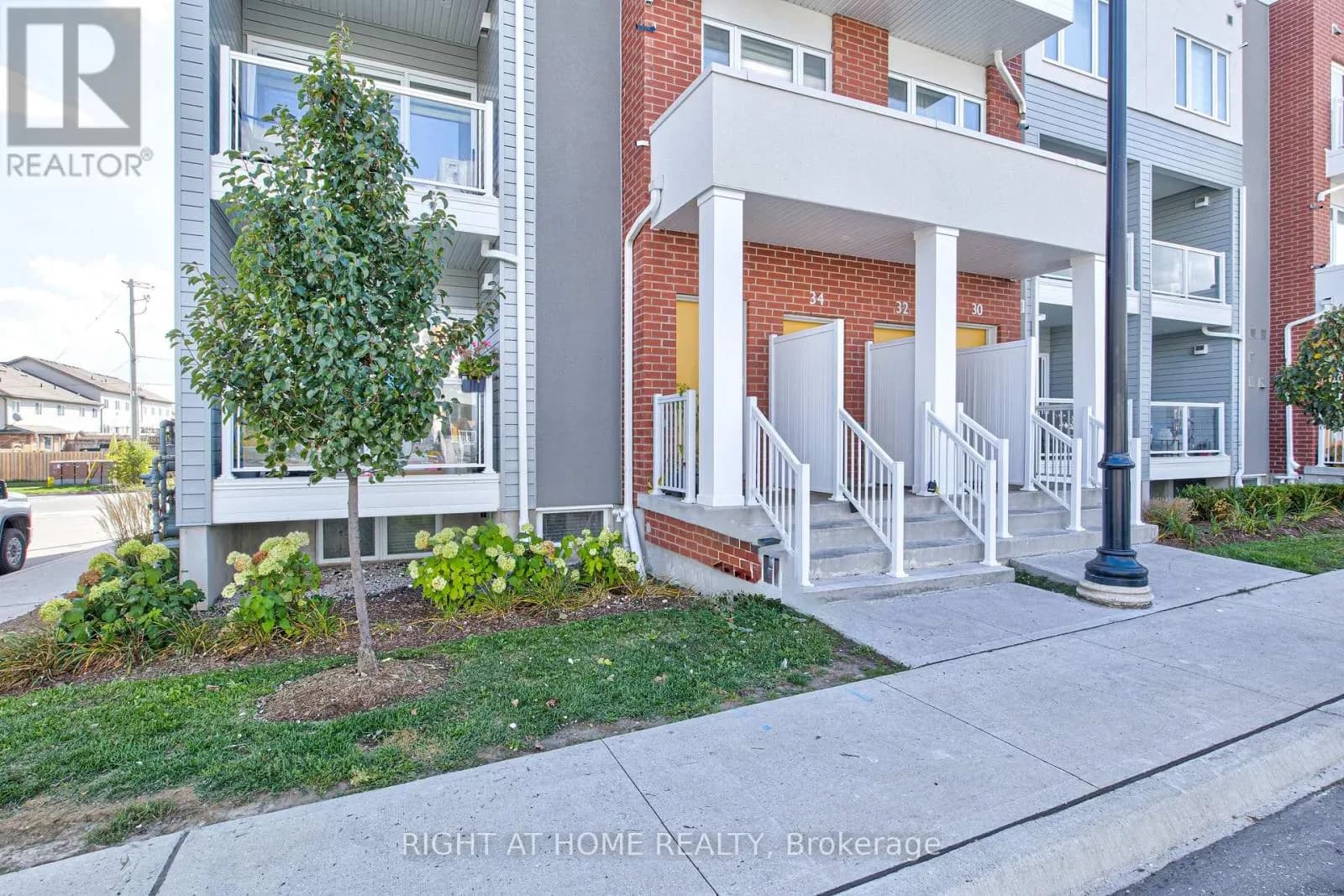 34 VITALITY DRIVE — photo 2 of 50