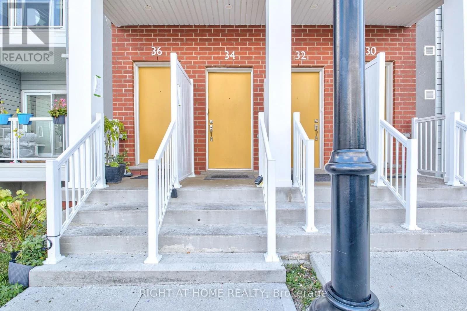 34 VITALITY DRIVE — photo 3 of 50