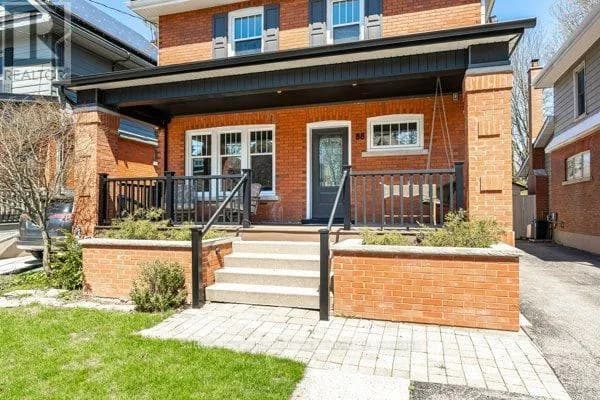 88 NORMAN STREET — photo 2 of 47