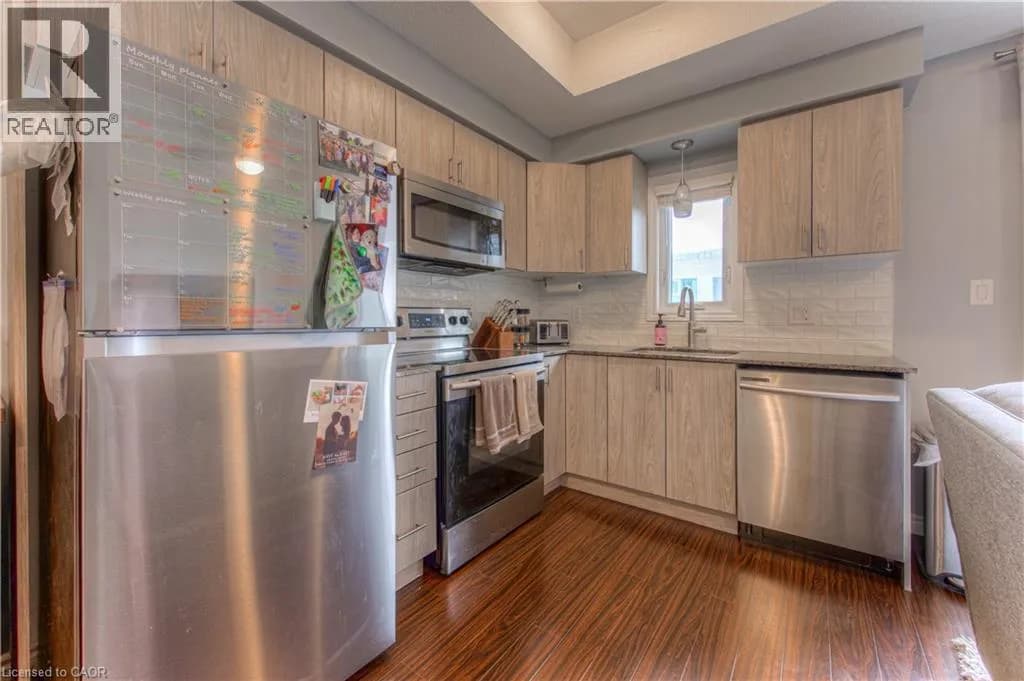 1430 HIGHLAND Road W Unit# 19A — photo 5 of 38