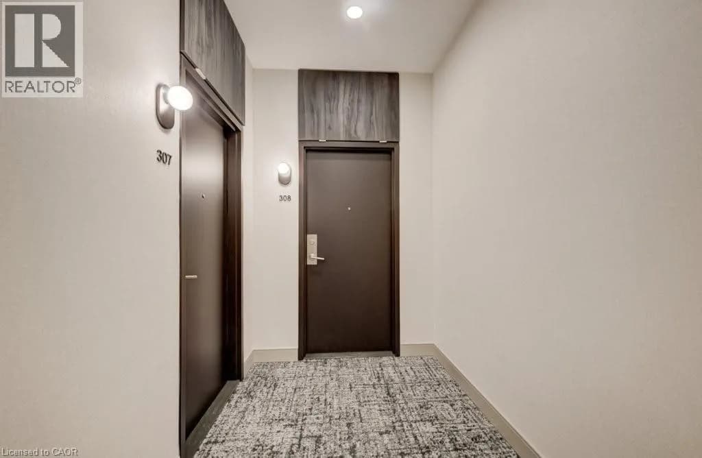 85 W DUKE Street W Unit# 308 — photo 5 of 44