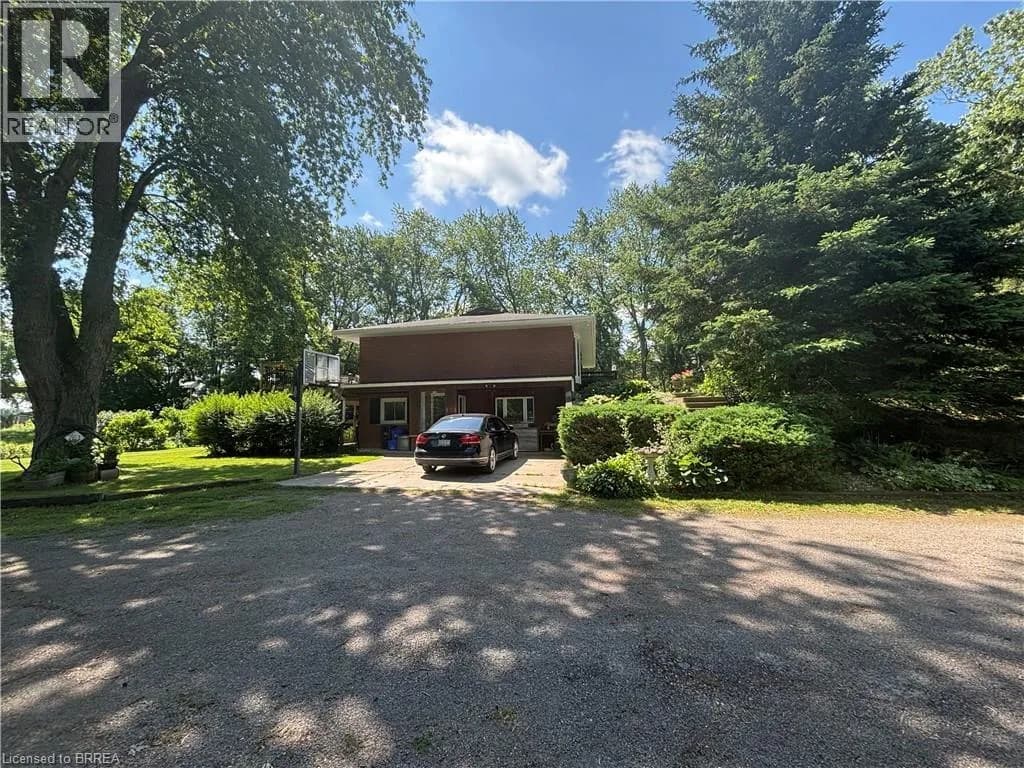 761 LYNDEN Road — photo 4 of 50