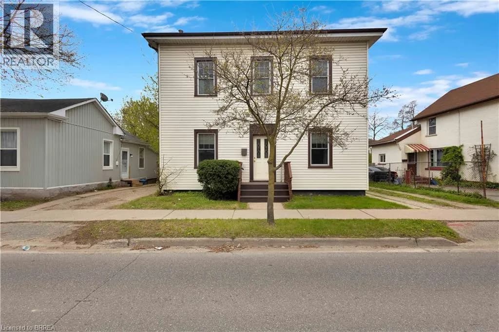 303 DALHOUSIE Street — photo 1 of 37