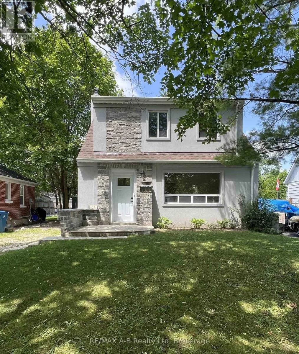 34 SOMERSET STREET — photo 1 of 36