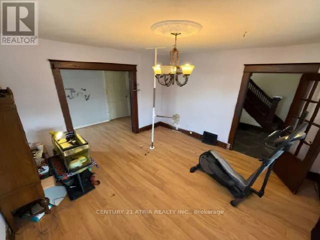 377 GUELPH STREET — photo 5 of 7